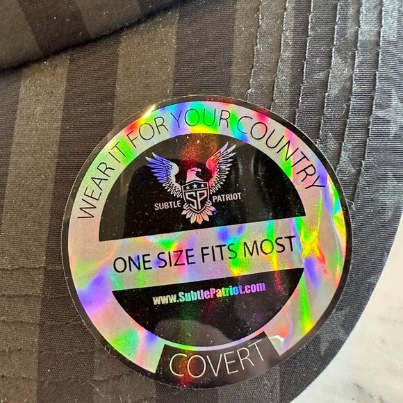 Subtle Patriot Covert Runner Hat Adjustable Patriotic Grey Black Striped NWT - Picture 6 of 6